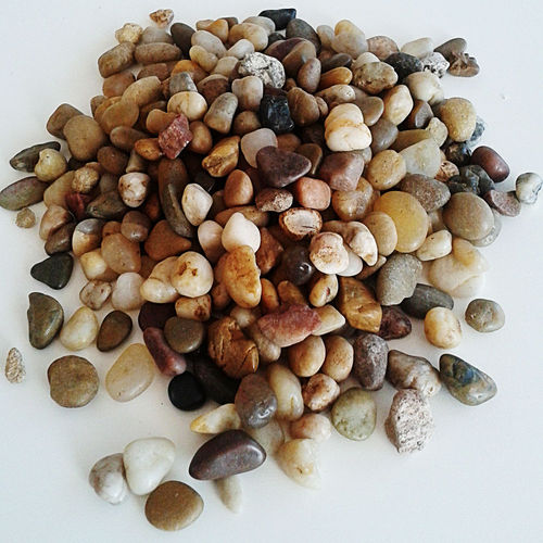 Piedras naturales (malla 500gr)