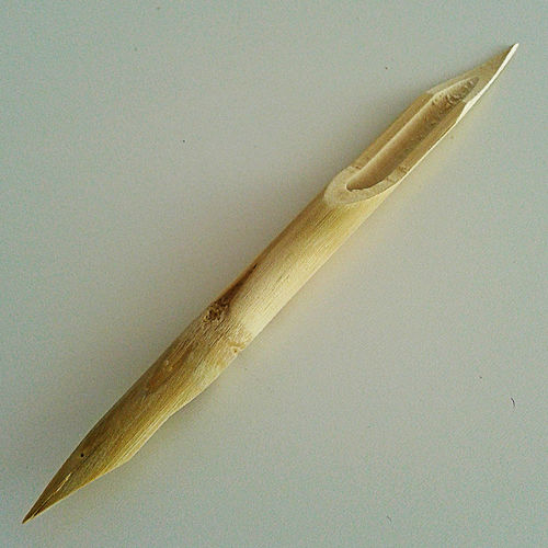 Pluma de bamboo 18cm